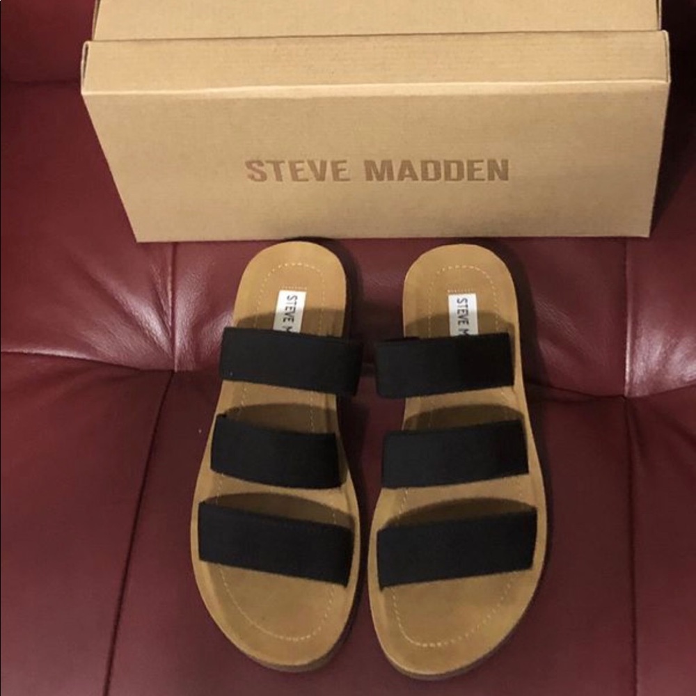 Steve Madden Sandals - Picture 3 of 9